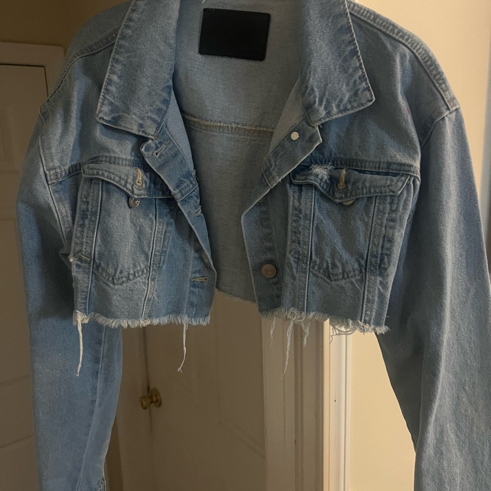 Cropped Light Wash Denim Jacket